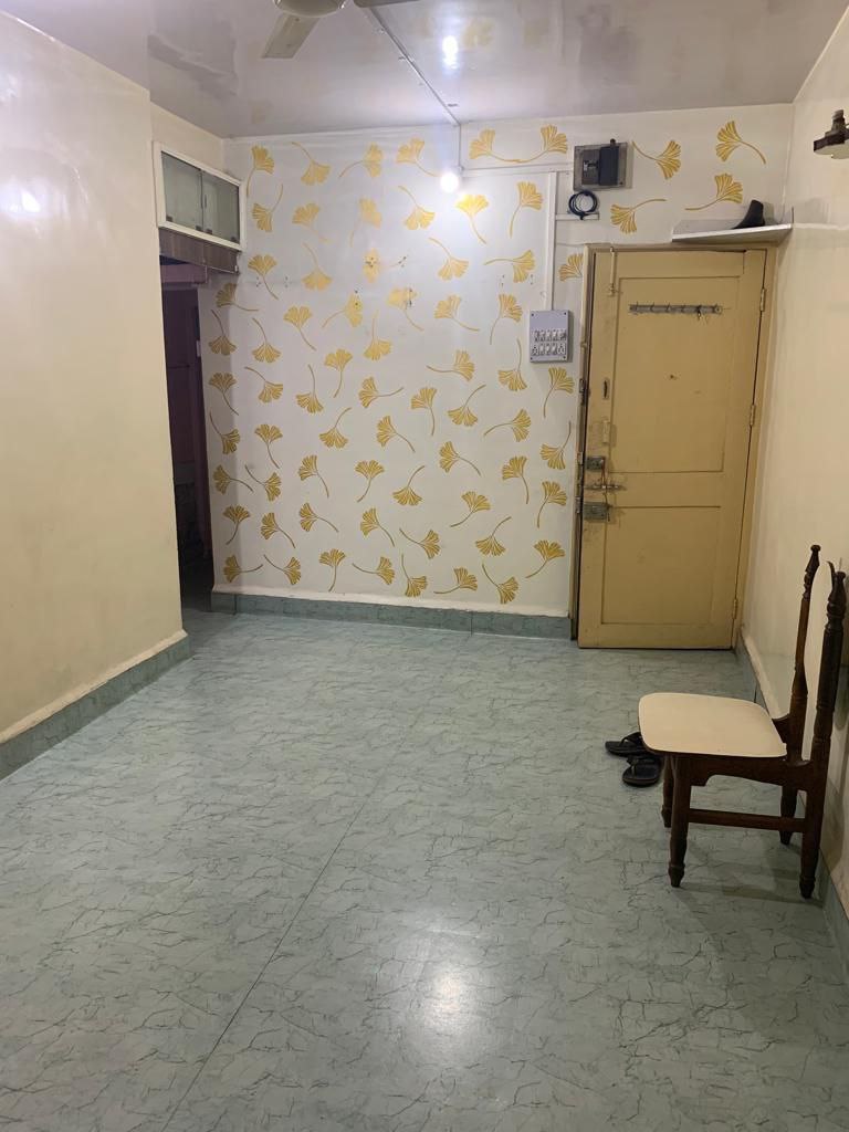 Female Roommate Required – 1 Vacancy Available