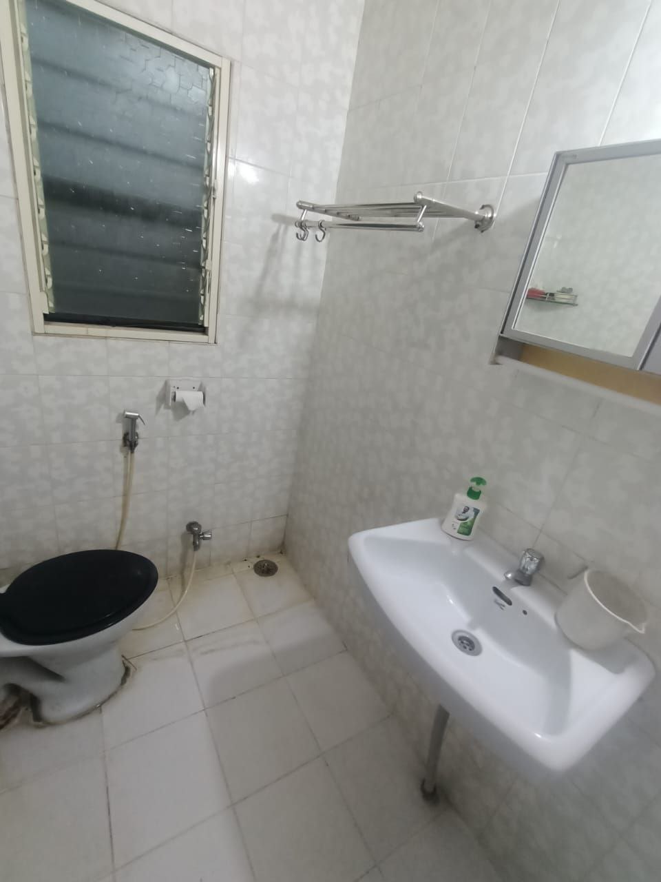 LUXURIOUS 2BHK FOR RENT IN KARVENAGAR! - 1